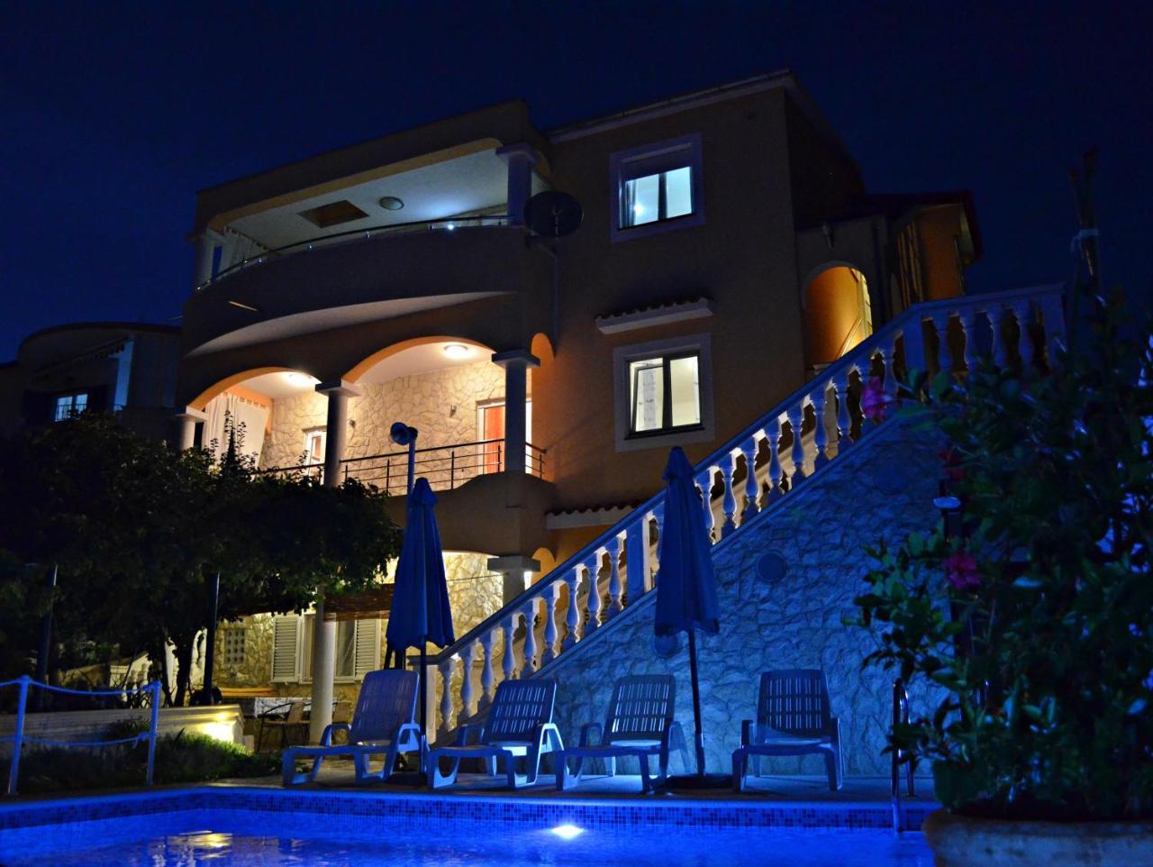 Apartments Villa Ra Zaboric Exterior foto